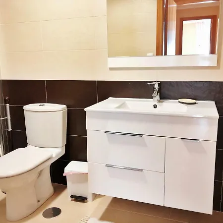 Montolieu Apartment *